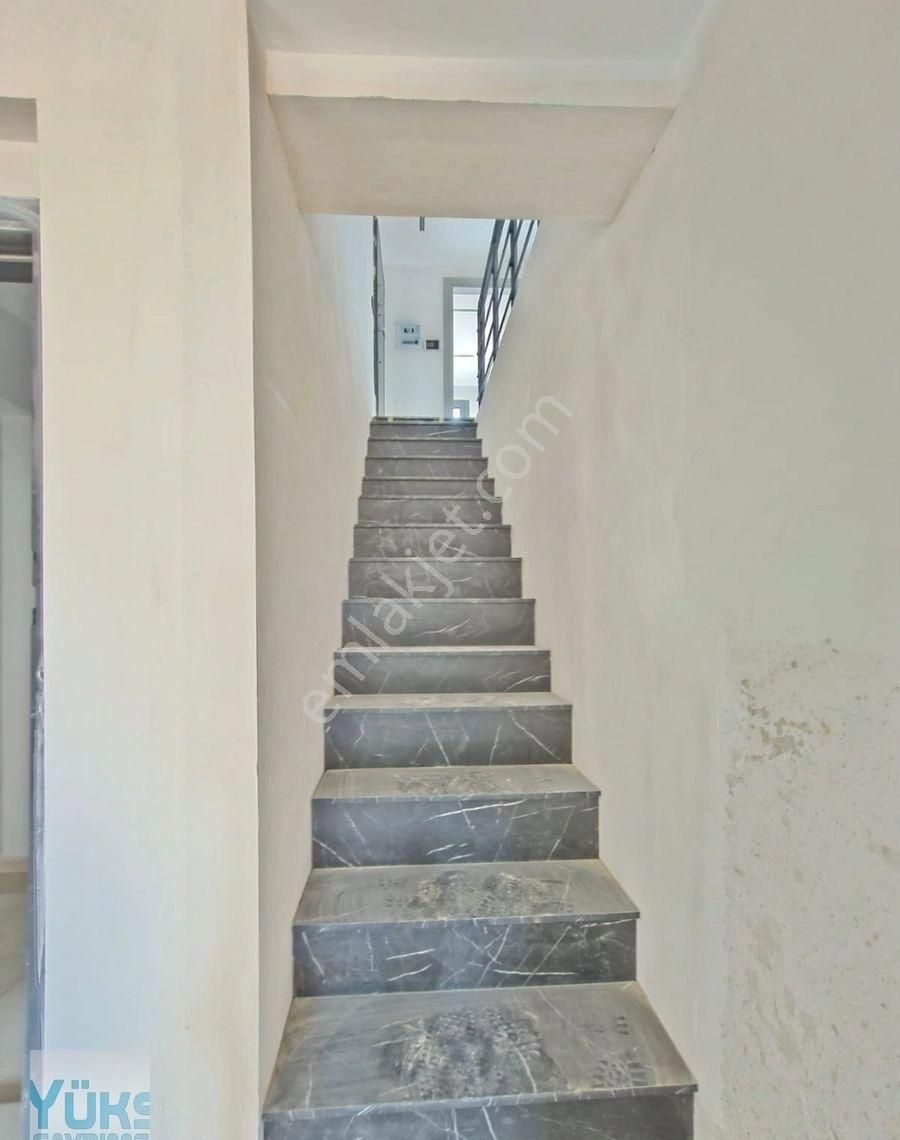 Denizli Şemikler De 3+1 180 M2 Cadde Üzerinde Geniş Teraslı Lüks Satılık Dubleks