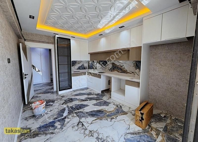 Günsev Galericiler Sitesi Karşısı Merkezi Konum Yerden Isıtma