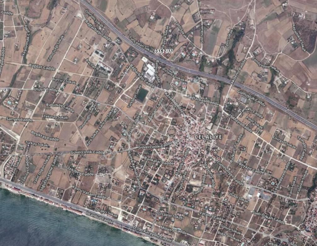 Büyükçekmece Celaliye De Otoban Yanı Satılık Arsa