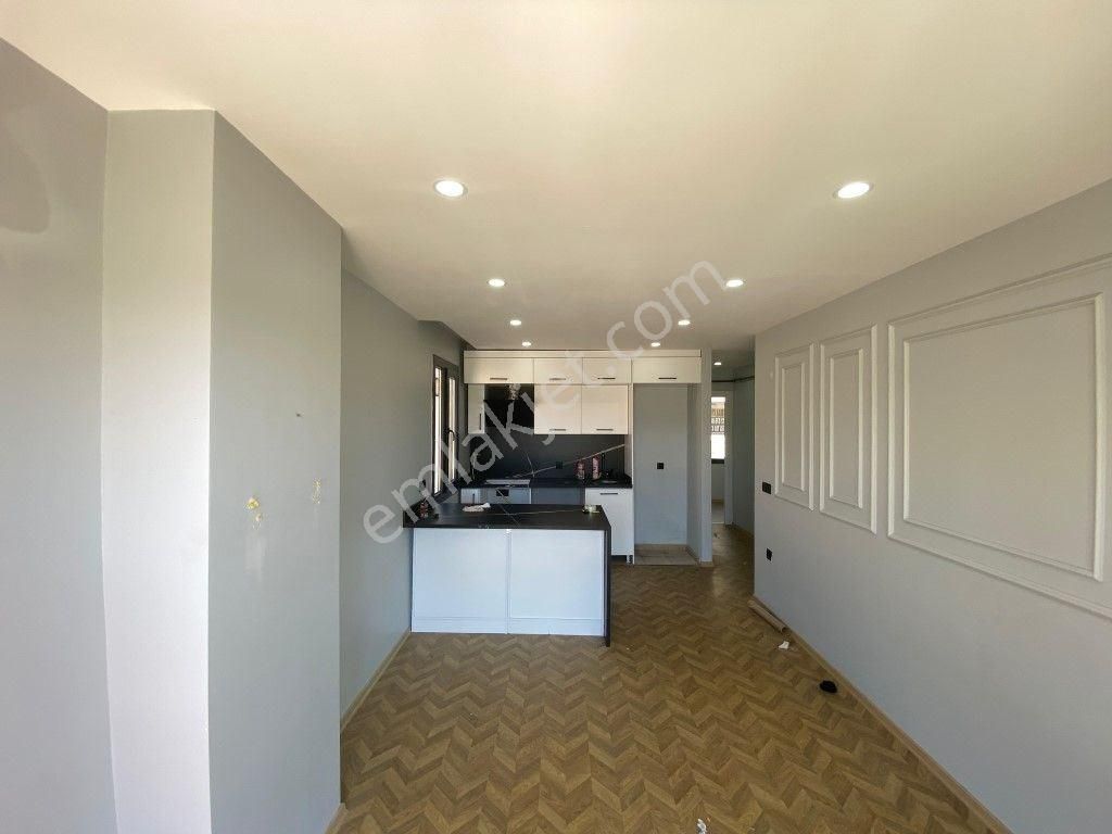 Beylikdüzü Kavaklıda 2+1 75 M2 Kiralık Yeni Binada Daire