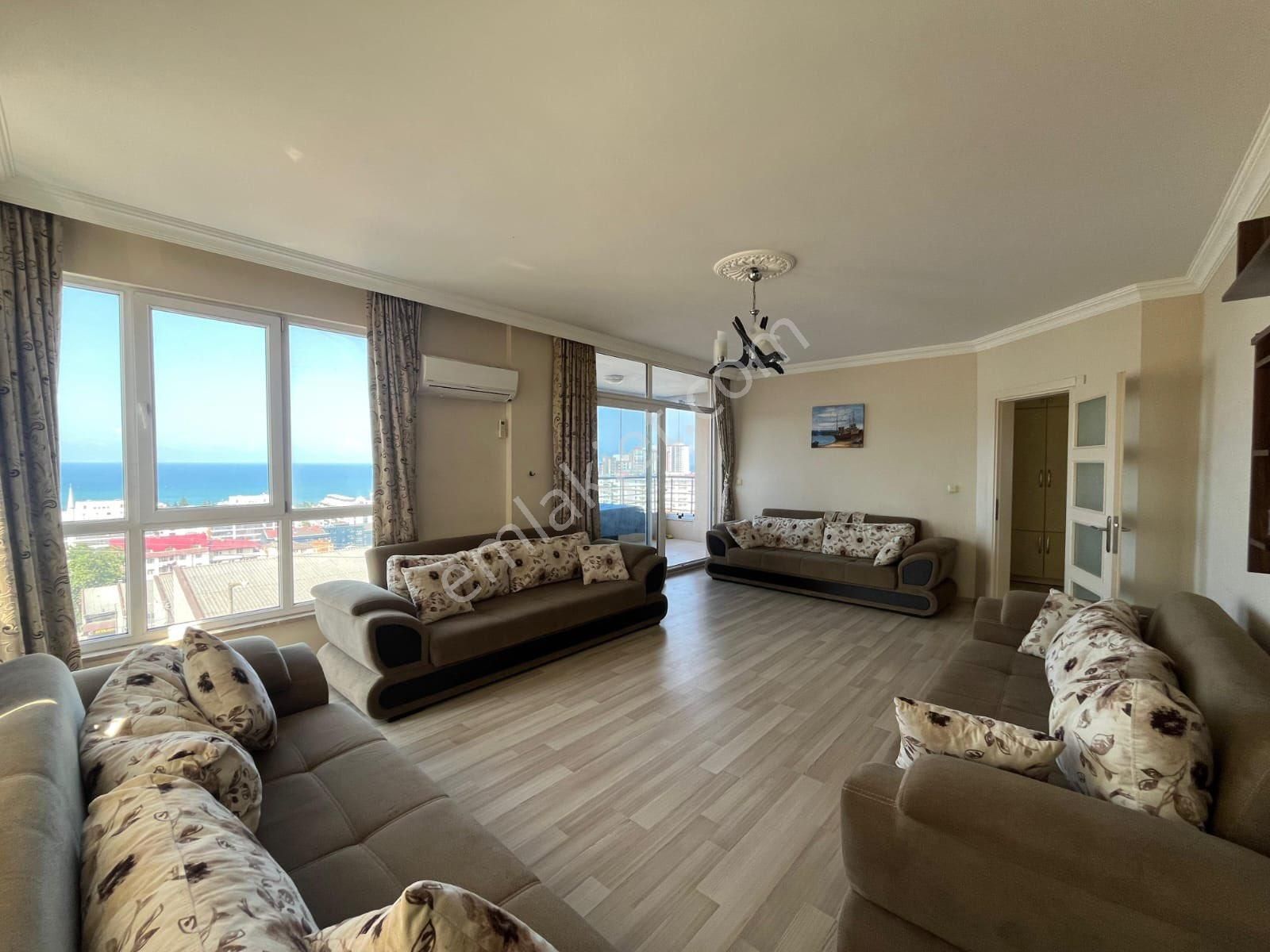 Trabzon Kaşüstün De Satılık Eşyalı 3+1 Daire