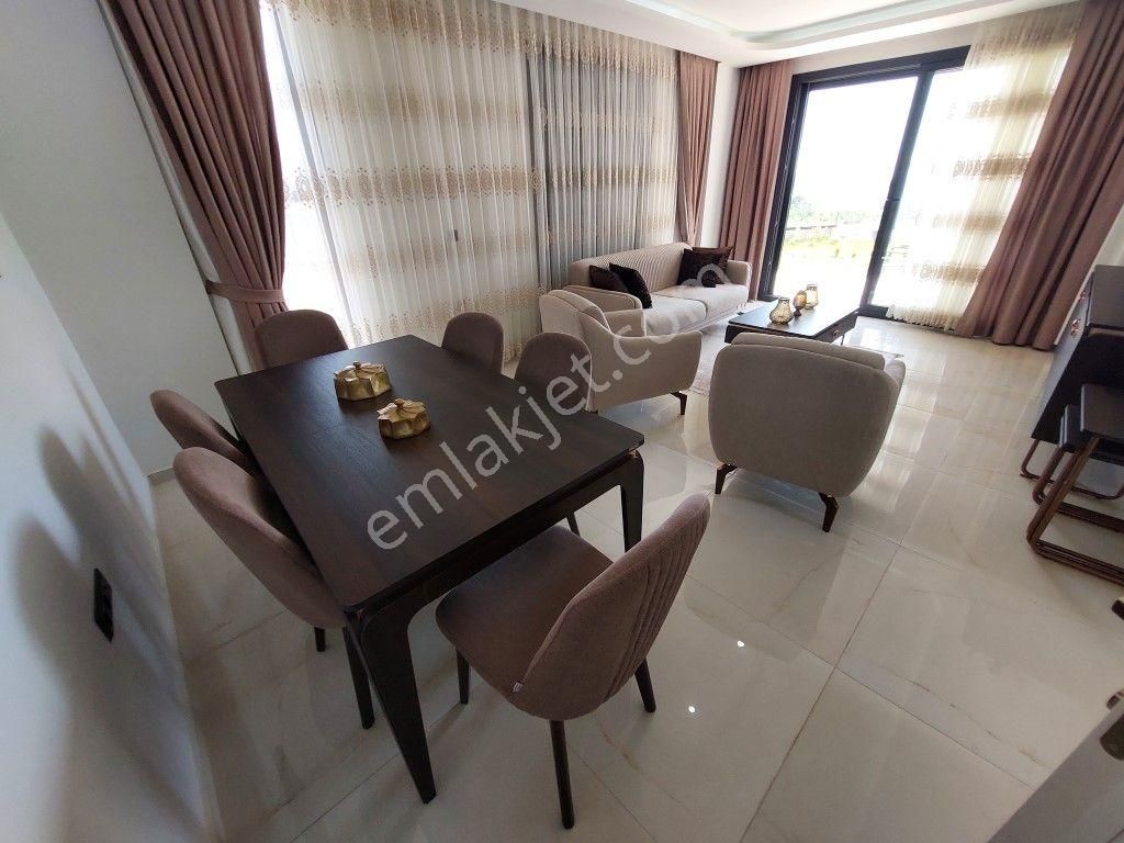 Didim Akbükte Çam Ve Zeytin Ağaçları İçerisinde Satılık Yazlıklar Ve Villalar - Görsel 8