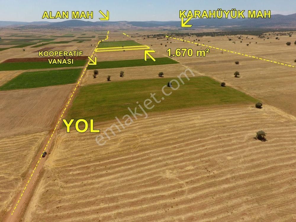 Konya / Akören / Hacılar'da 1.670 M² Müstakil Tapulu Tarla