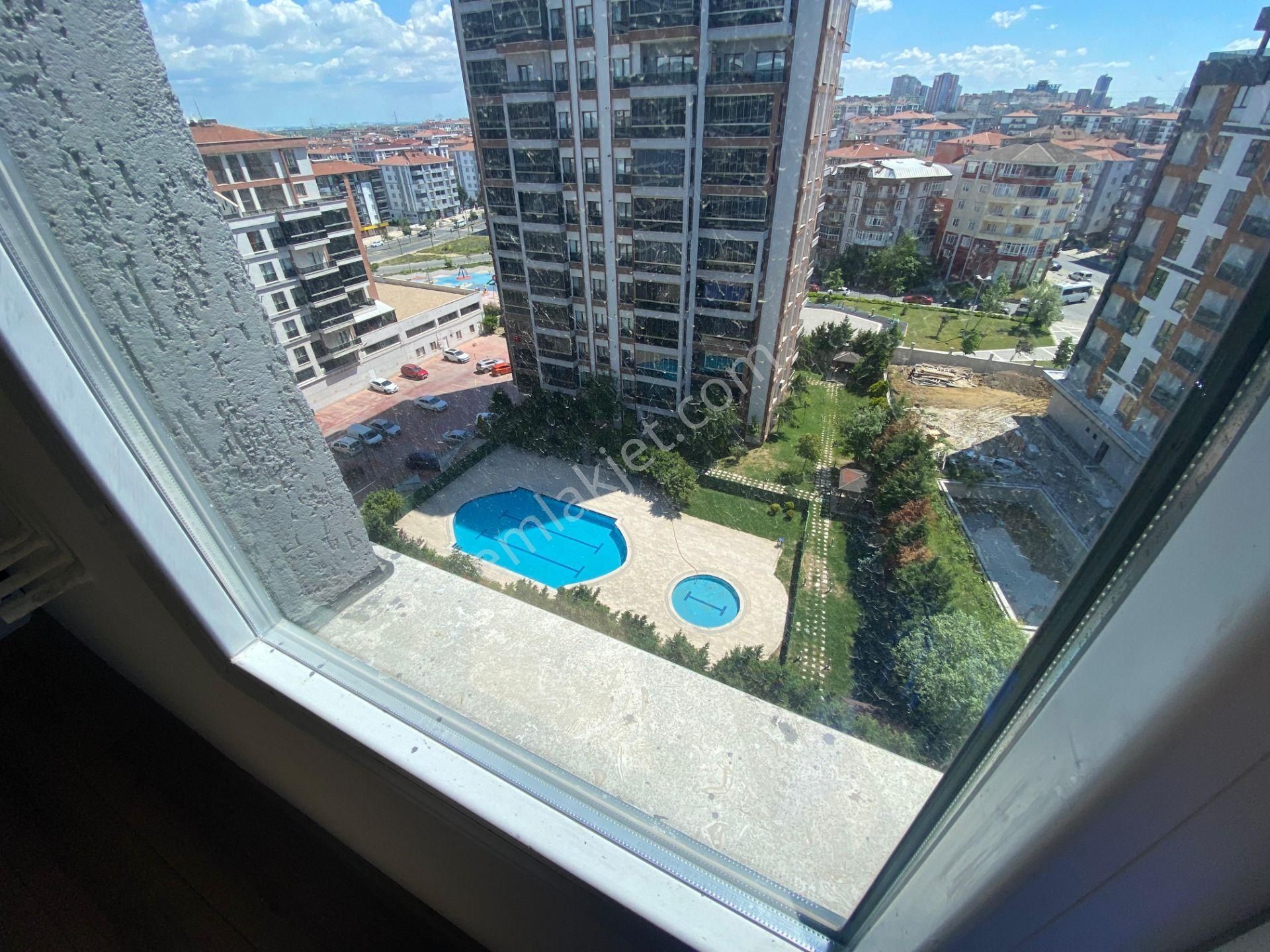 Remax Land'dan Bey Konaklarında Ultra Lüks Satılık 1+1 Daire