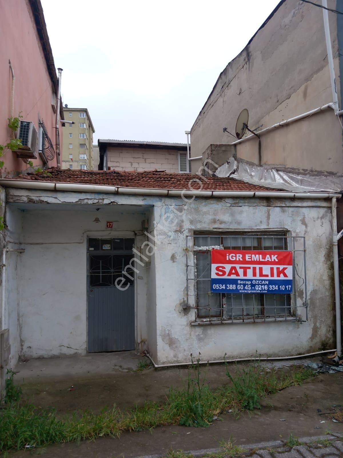 İgr Emlaktan Satılık Müstakil Ev İçerenköy Ataşehir