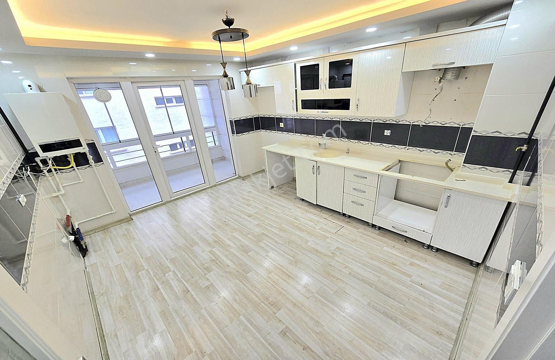 Kuşcağız Anne Bebek Yakını Full Yapılı Asansörlü Geniş M2 3+1 !!