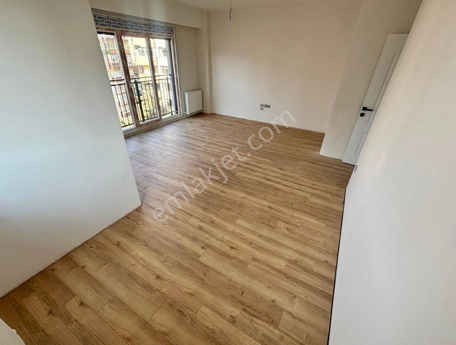 Özgürlük Parkı Manzaralı ,balkonlu 3+1 Sıfır Satılık Daire