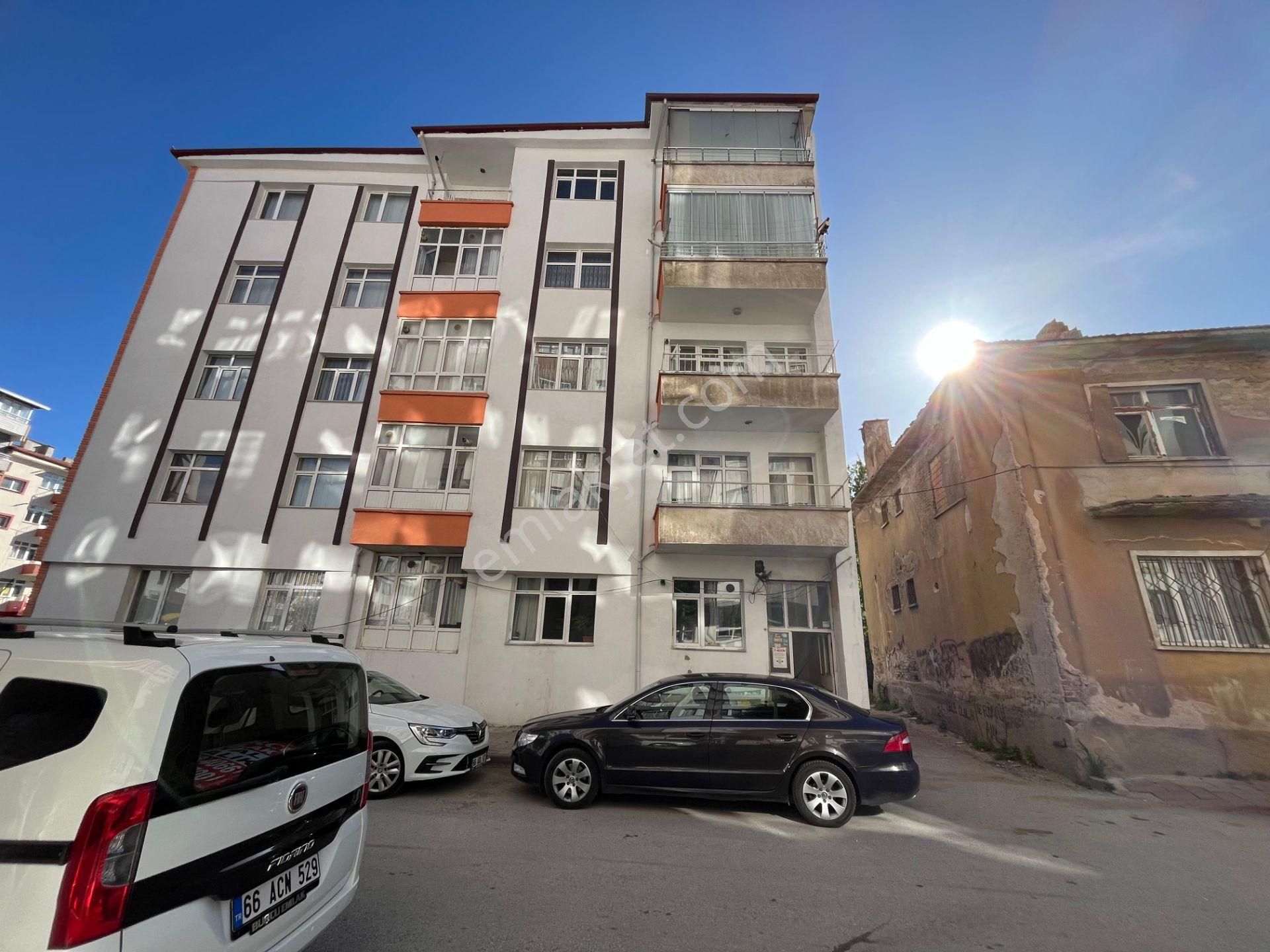 Merkezde 3+1 İçi Full Yapılı Satılık Daire *** Burcu Emlaktan