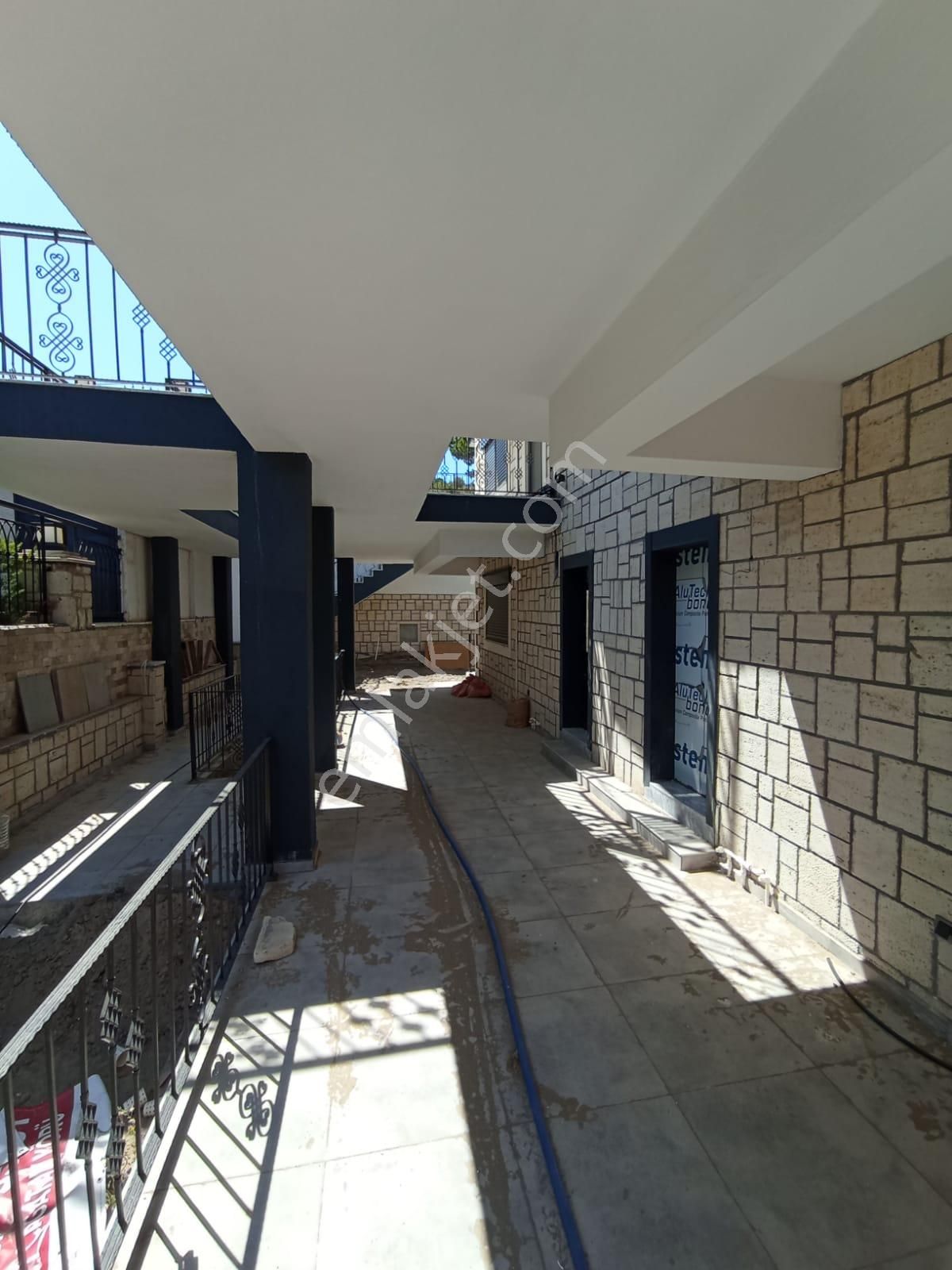 Satılık Yeni Foça Burunucu'nda Şahane Fourlex Villa - Görsel 21