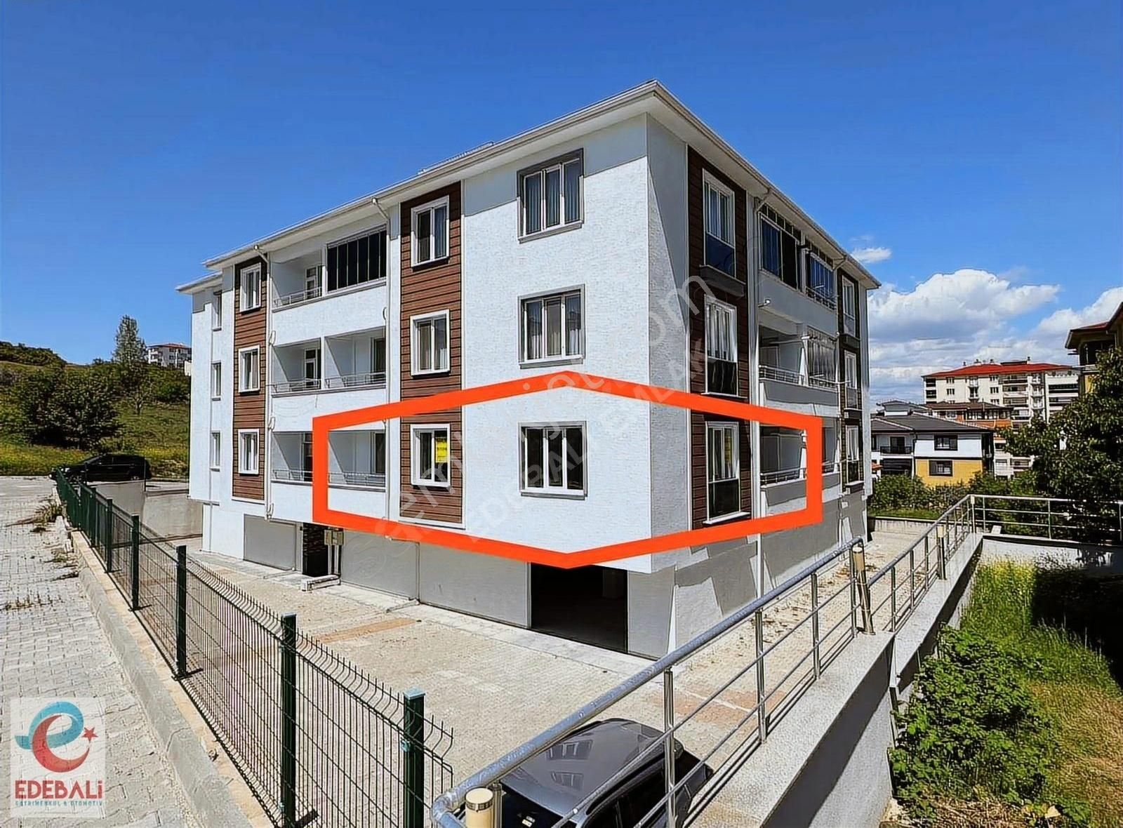 2+1 Kiralık 110 M2 Geniş Kullanışlı Daire Uğurkent Karşısı