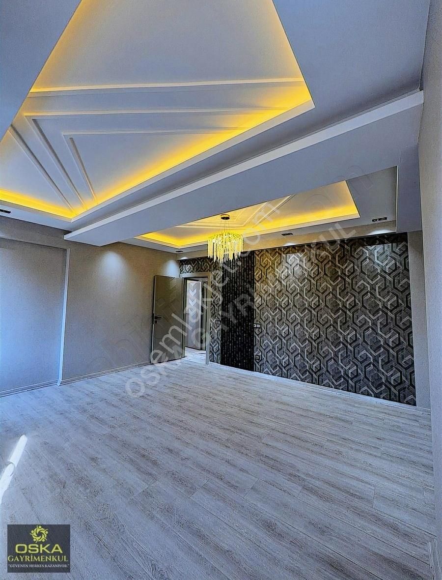 Oskadan Çevre Şehircilik Arkası Satılık 4+1 Sıfır Lüks Daire