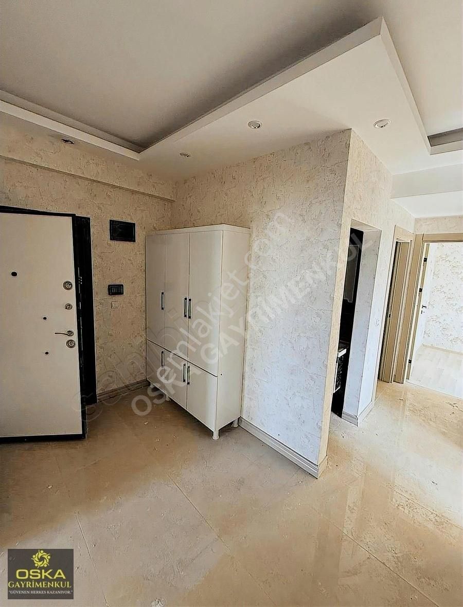 Oskadan Maşuk Muhtarlık Arkası 2+1 Sıfır Satılık Daire.
