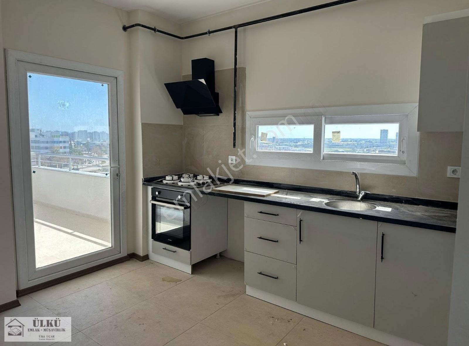 Ülkü Emlaktan Kiralık 3+1 Sıfır Daire