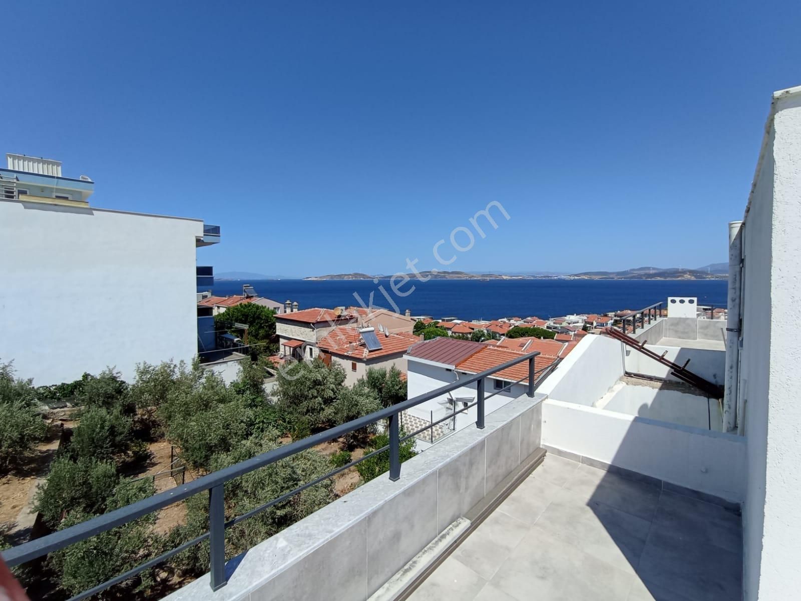 Satılık Yeni Foça Burunucu'nda Şahane Fourlex Villa - Görsel 7