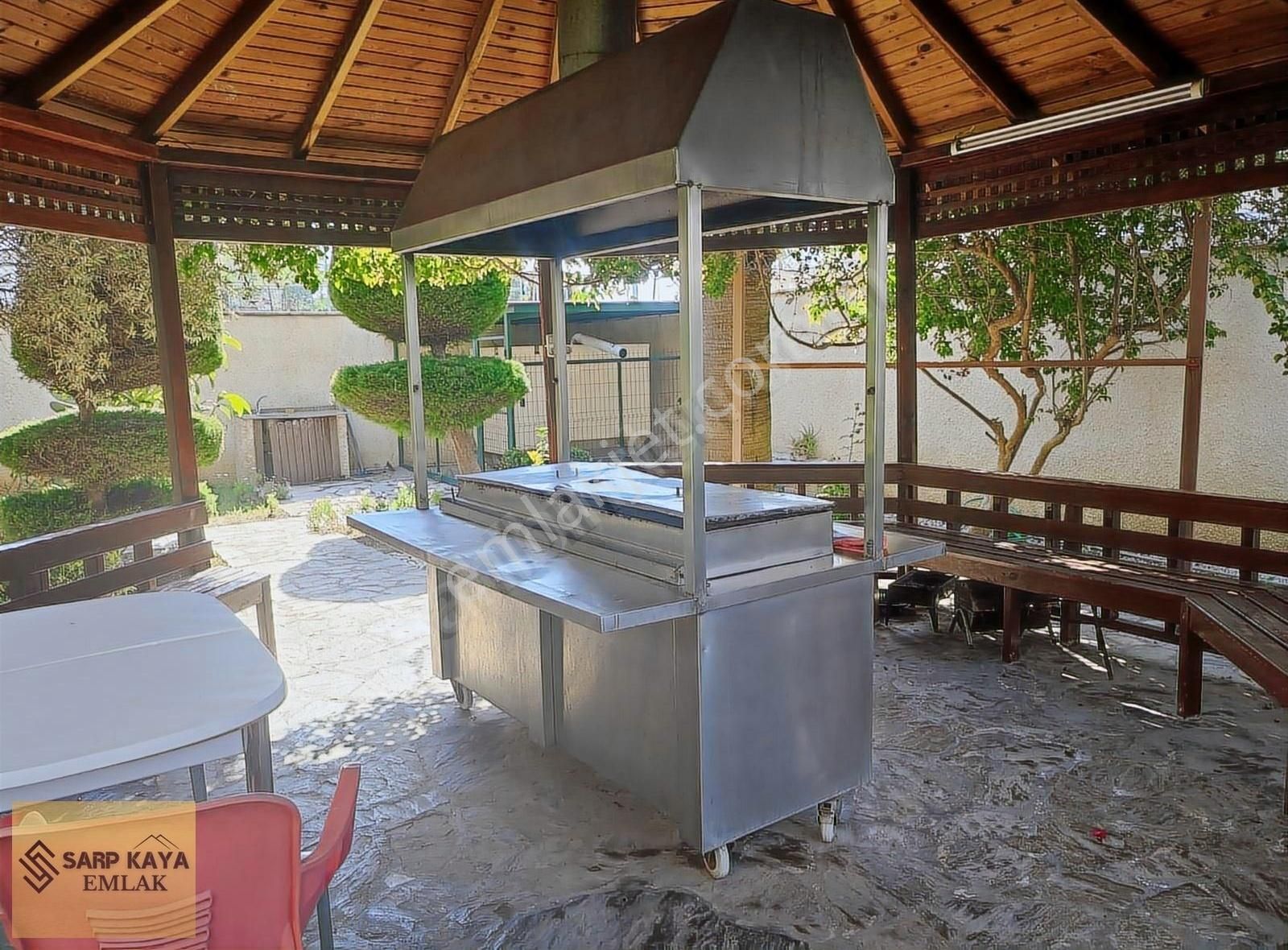 Alanya Kestel'de Denize 200 M Satılık Full Eşyalı 1+1 Daire - Görsel 8