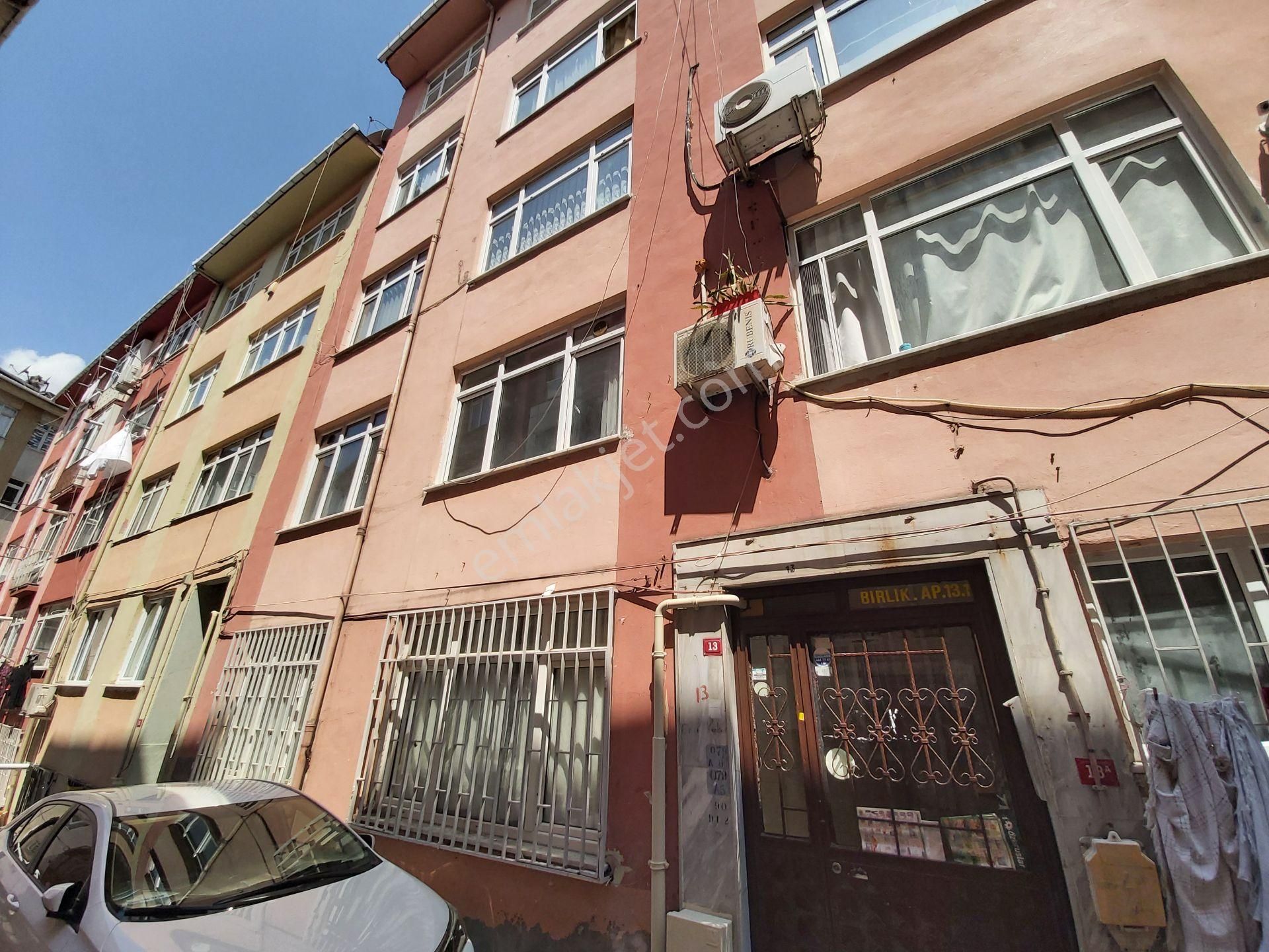 Aktaştan Üsküdar Ticaret Lisesi Arkası 3+1 Yokuşsuz Daire