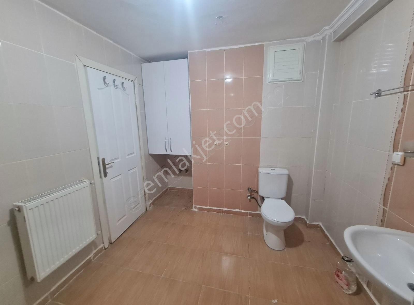 Eryavuz'dan Diyarbakır Anayolunda 5 Odalı Teraslı Daire