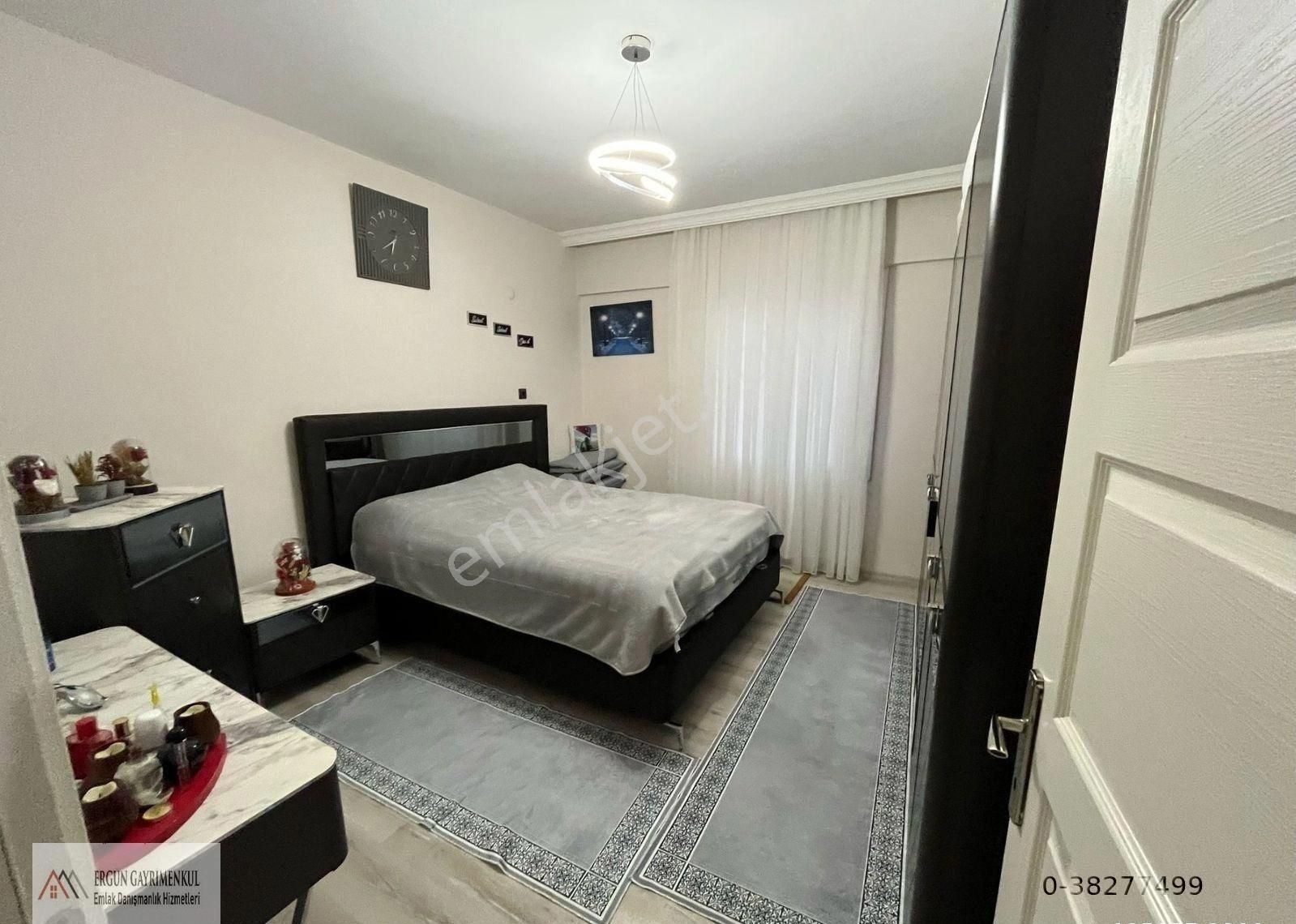 Ergünden Pirireiste Asansörlü Güney Cephe Satılık Temiz 3+1 Daire - Görsel 14