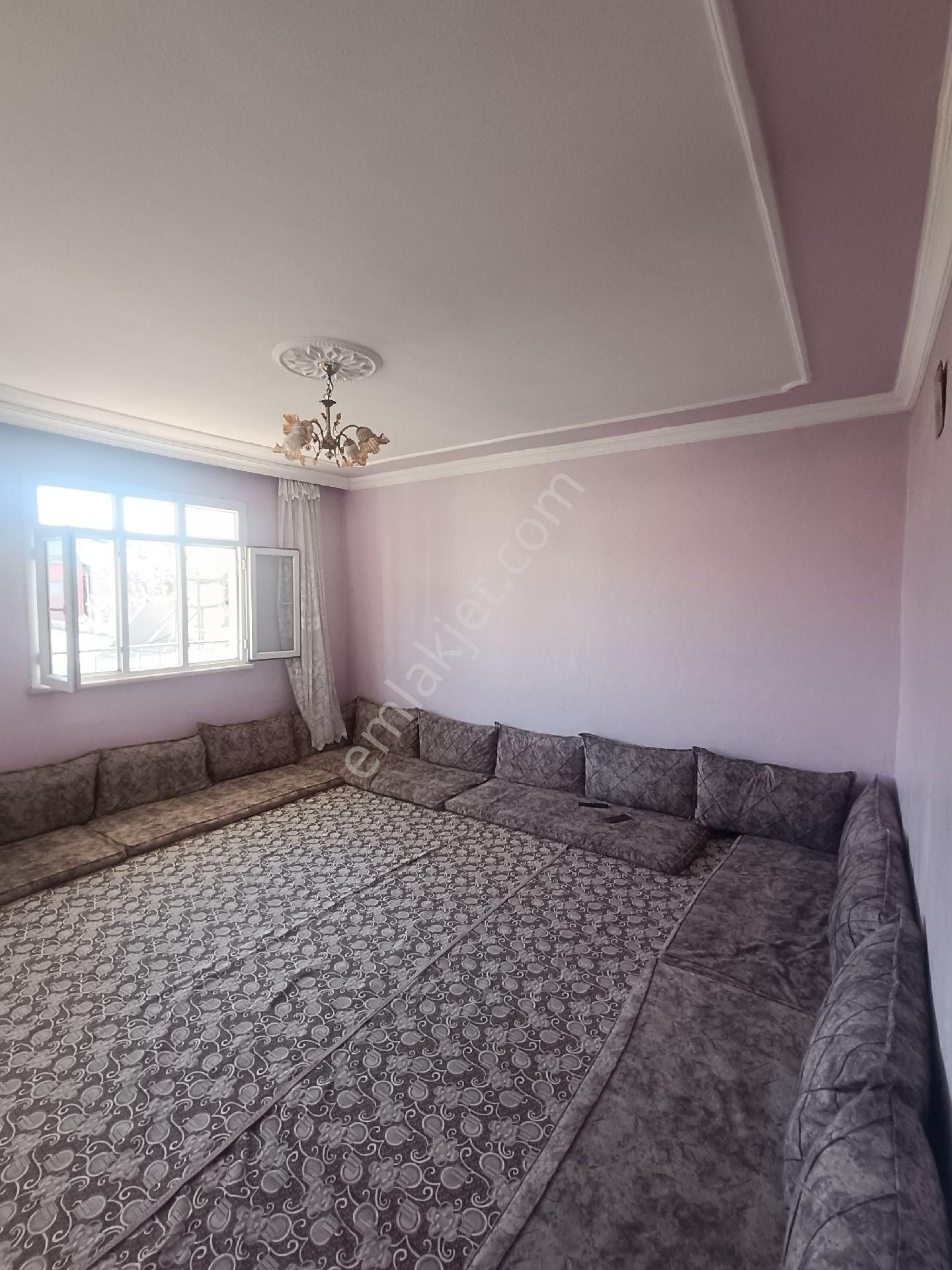Tarsus Fevzi Çakmak Mah Satılık İki Katlı Mustakil Ev