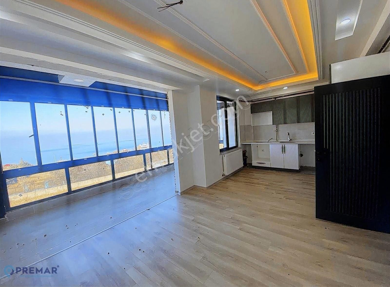 Premar'dan Edremitte Göl Manzaralı Kiralık 3+1 Daire