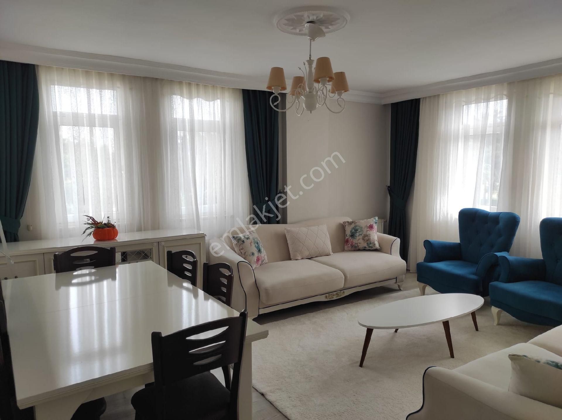 Emlakcı Ucretı Yok! Sahile 150m Abonelikleri Açık 2+1