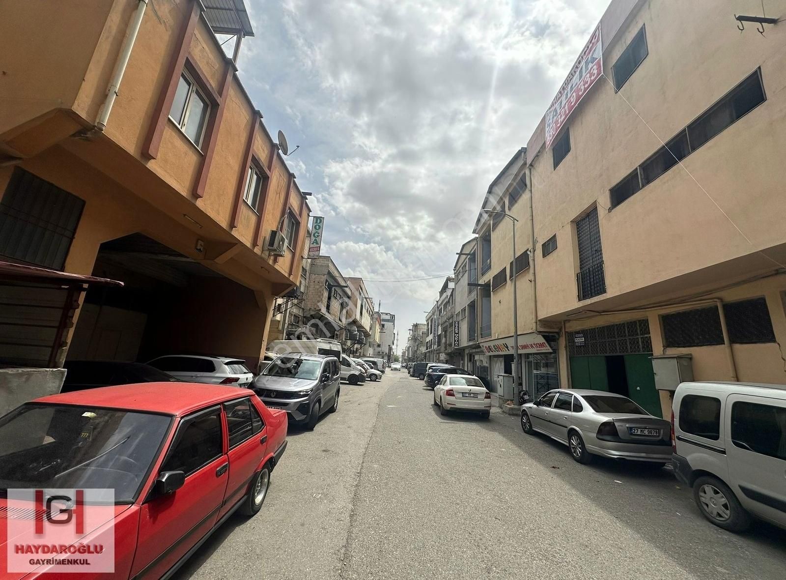 Tekstilkent Mah'de 4 Katlı Ticari Satılık Fabrika