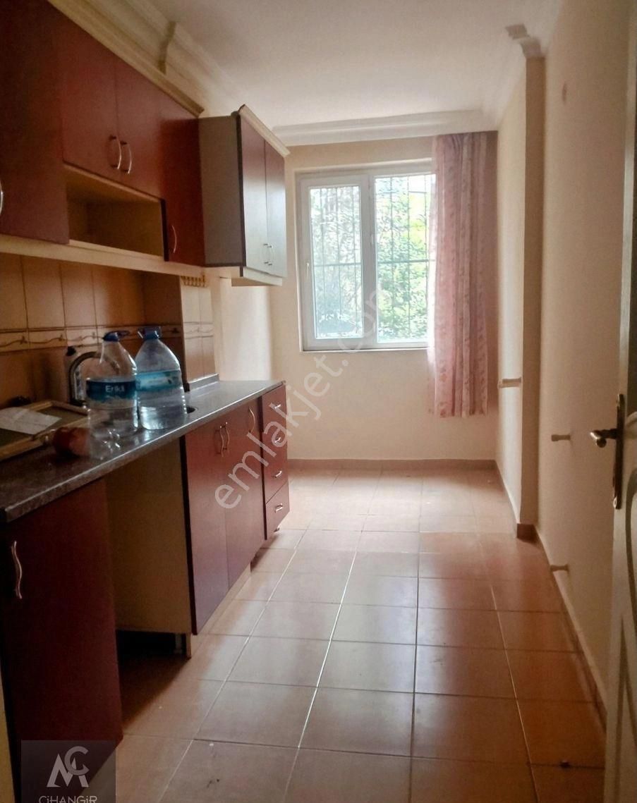 Çevreyolu"na 150metre... Teomanpaşa Mah. 100m2 2+1 Herşeyi Ayrı Giriş Daire