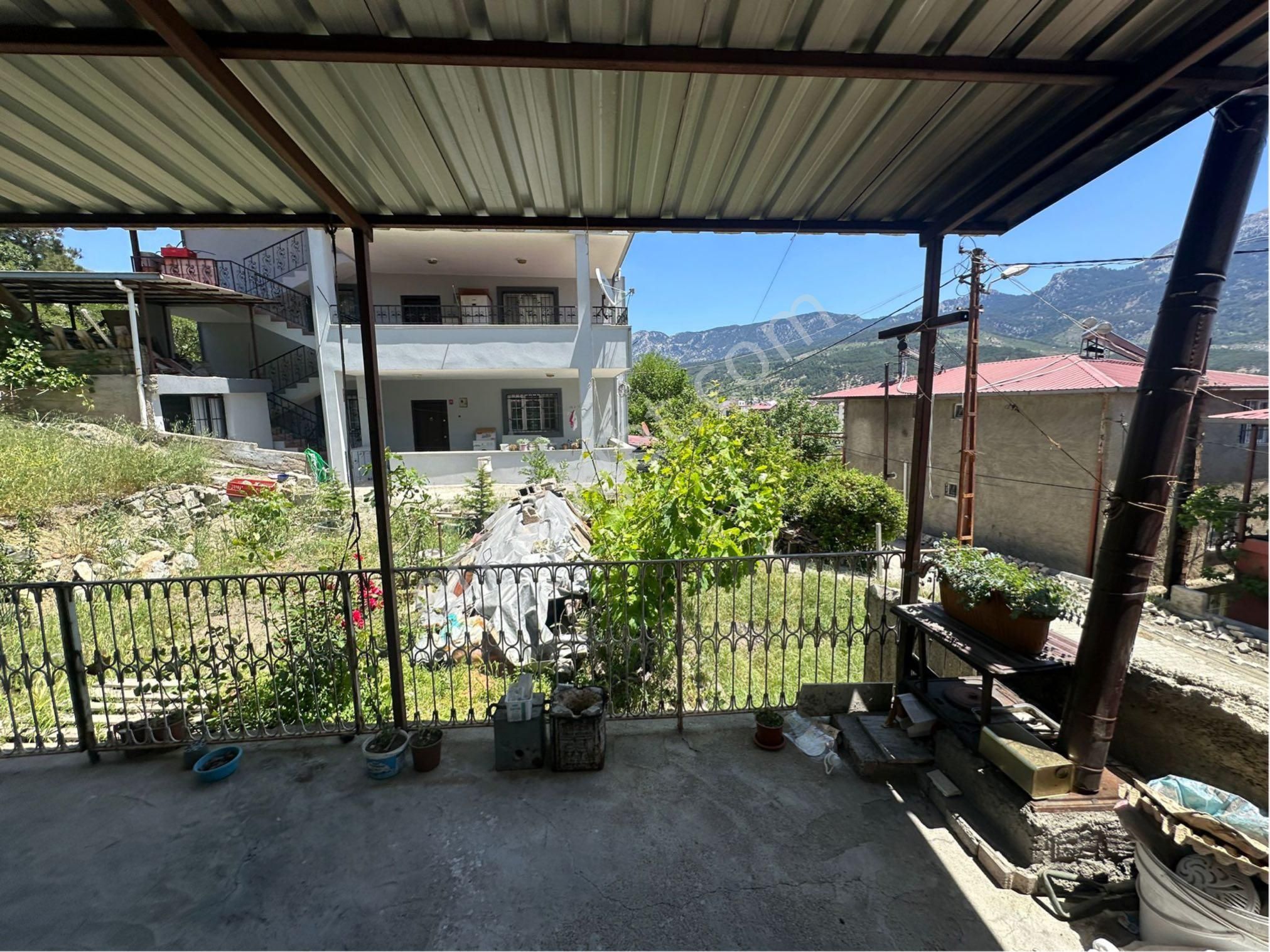 Pozantı Selçuk Emlak’tan Merkezde Satılık Müstakil Ev - Görsel 11