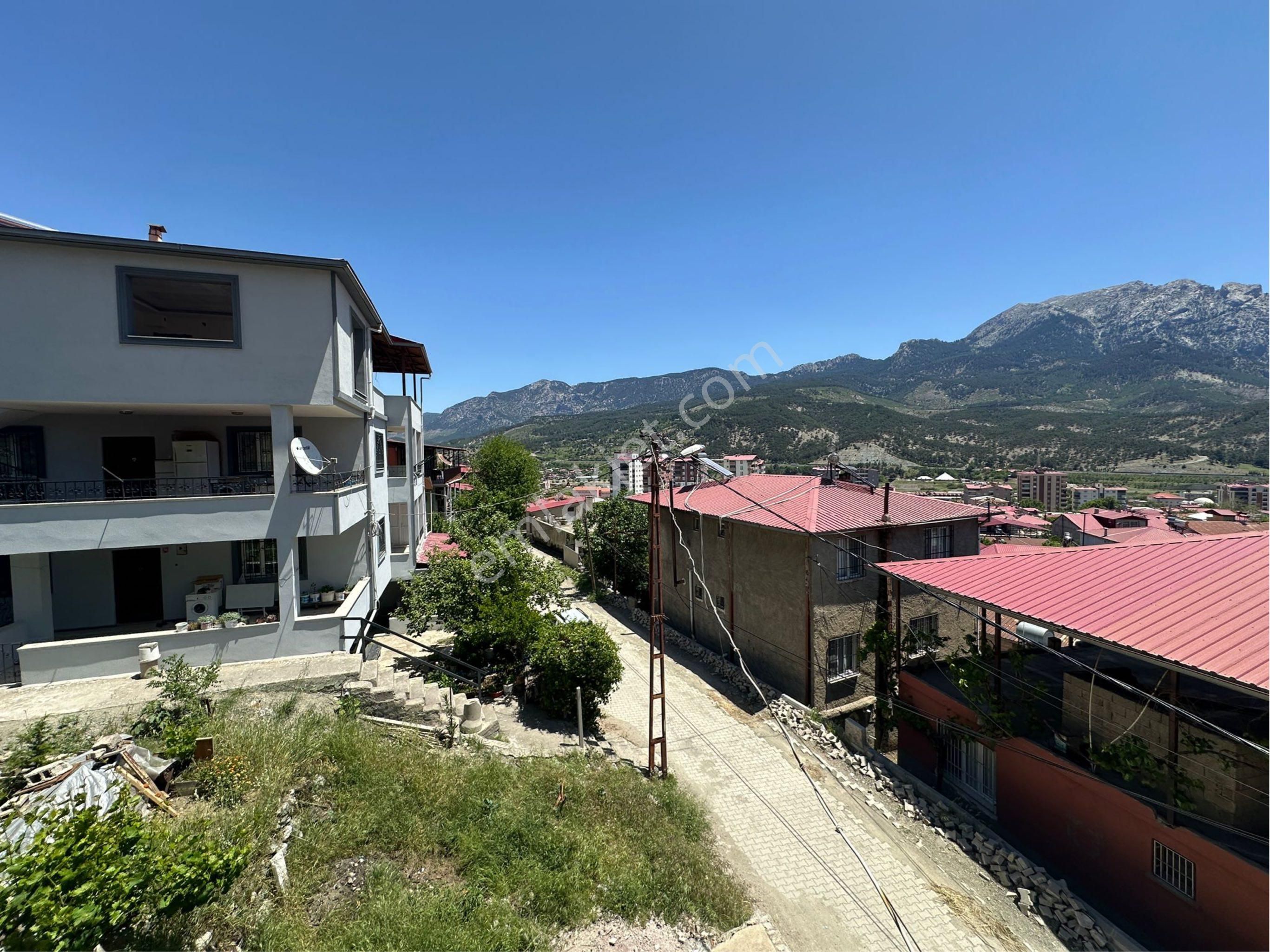 Pozantı Selçuk Emlak’tan Merkezde Satılık Müstakil Ev - Görsel 19