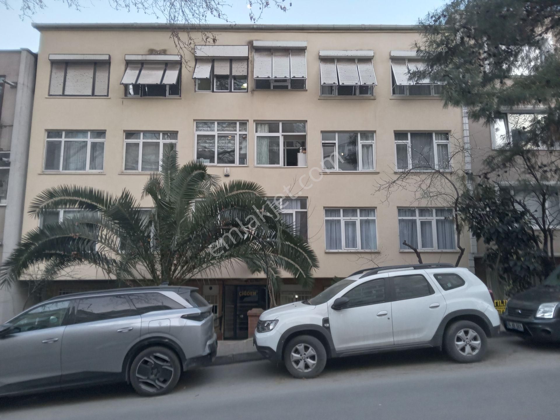 Beşiktaş Ihlamur Kasrı Ve Barış Parkı Ön Cepheli 2+1