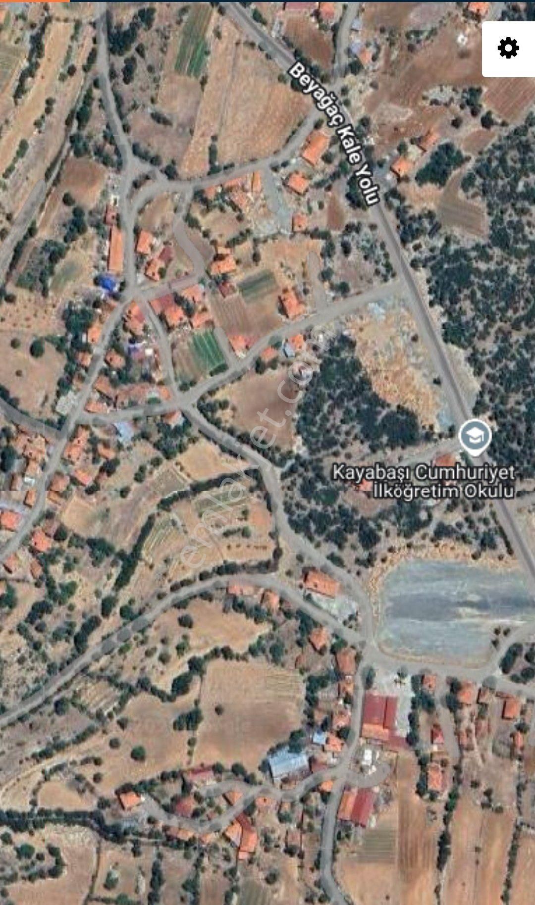 Kale Kayabaşı Mah. 2.000 M2 %40 2 Kat İmarlı Arsa