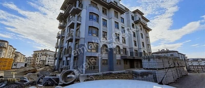 Tekbirden 15 Temmuz Adapark Kısım 3.kat 2+1 96m2