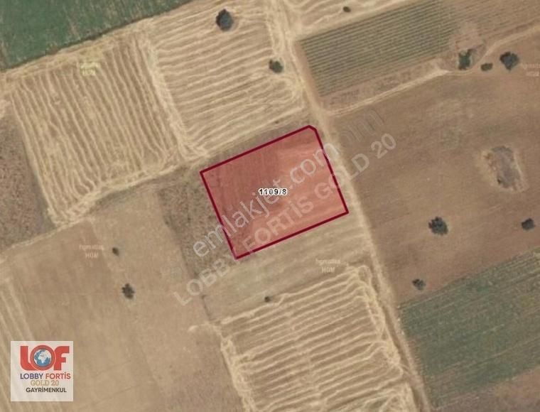 Lobby Fortisten Acıpayam Akalanda Satılık 3.468 M2 Tarla