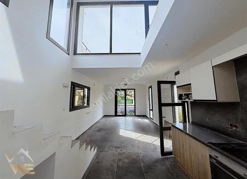 West'ten Cumhuriyet Mahallesi'nde Satılık Müstakil Loft Villa - Görsel 3