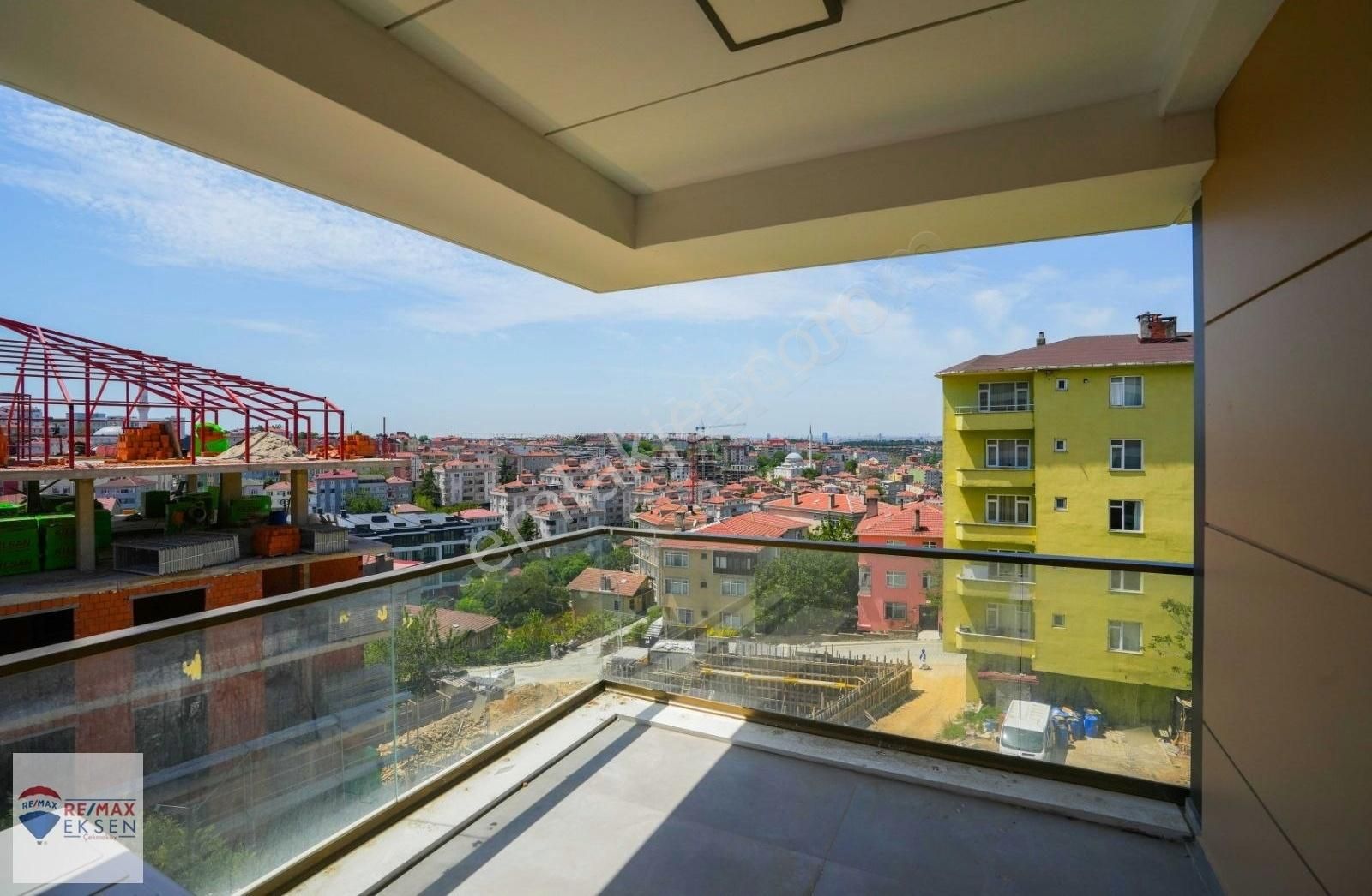 Beylerbeyi Vadi Mahâl'de Kapalı Otoparklı Satılık 3+1 Lüks Daire - Görsel 28