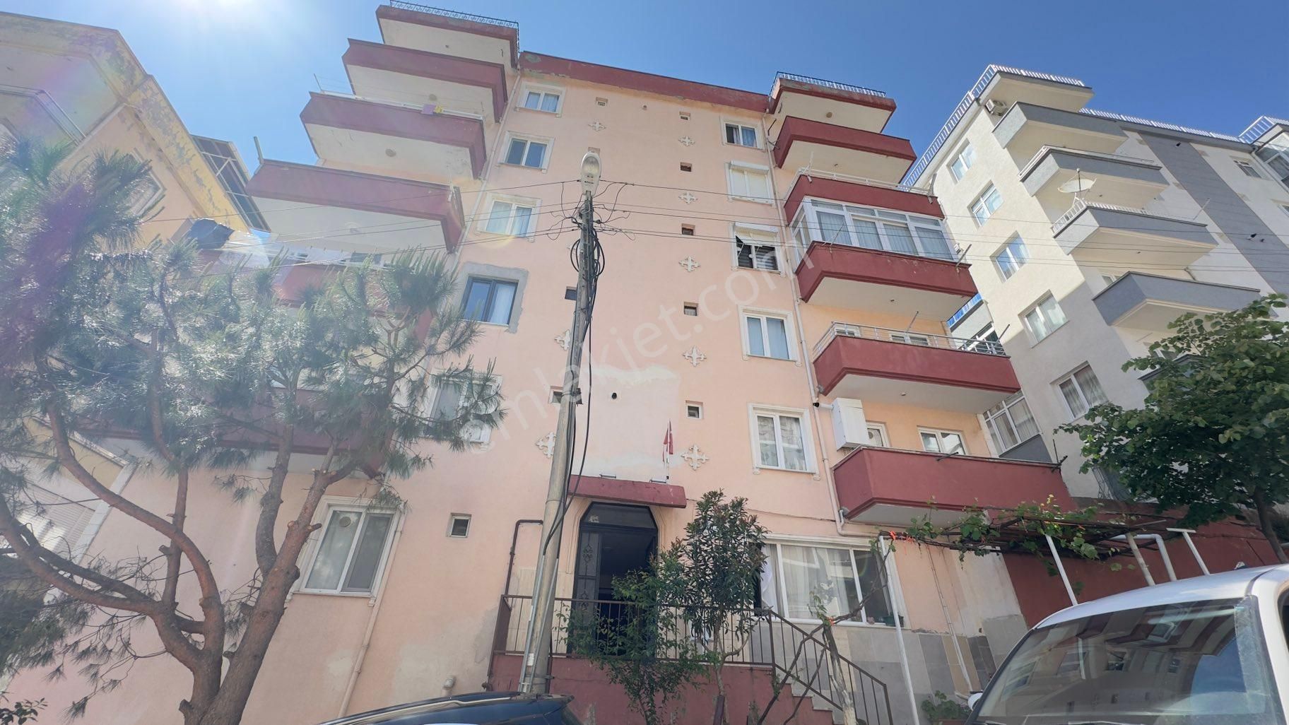 Kanarya Mevkinde Satılık Daire