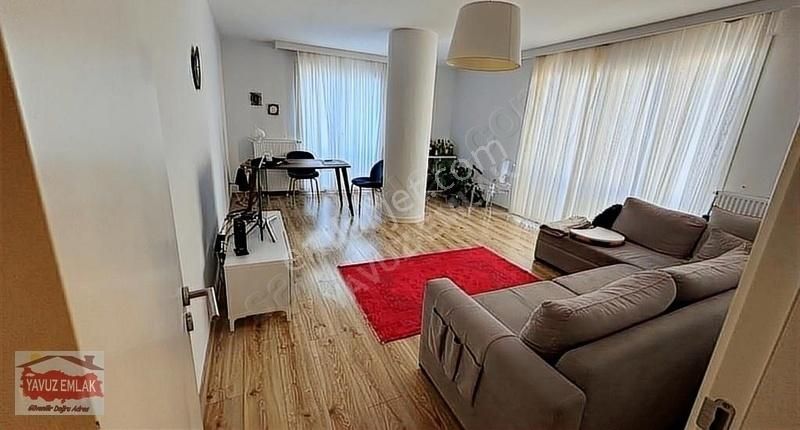 Gayrettepe De Yeni Binada Asansörlü Otoparklı 2+1 Köşe Daire