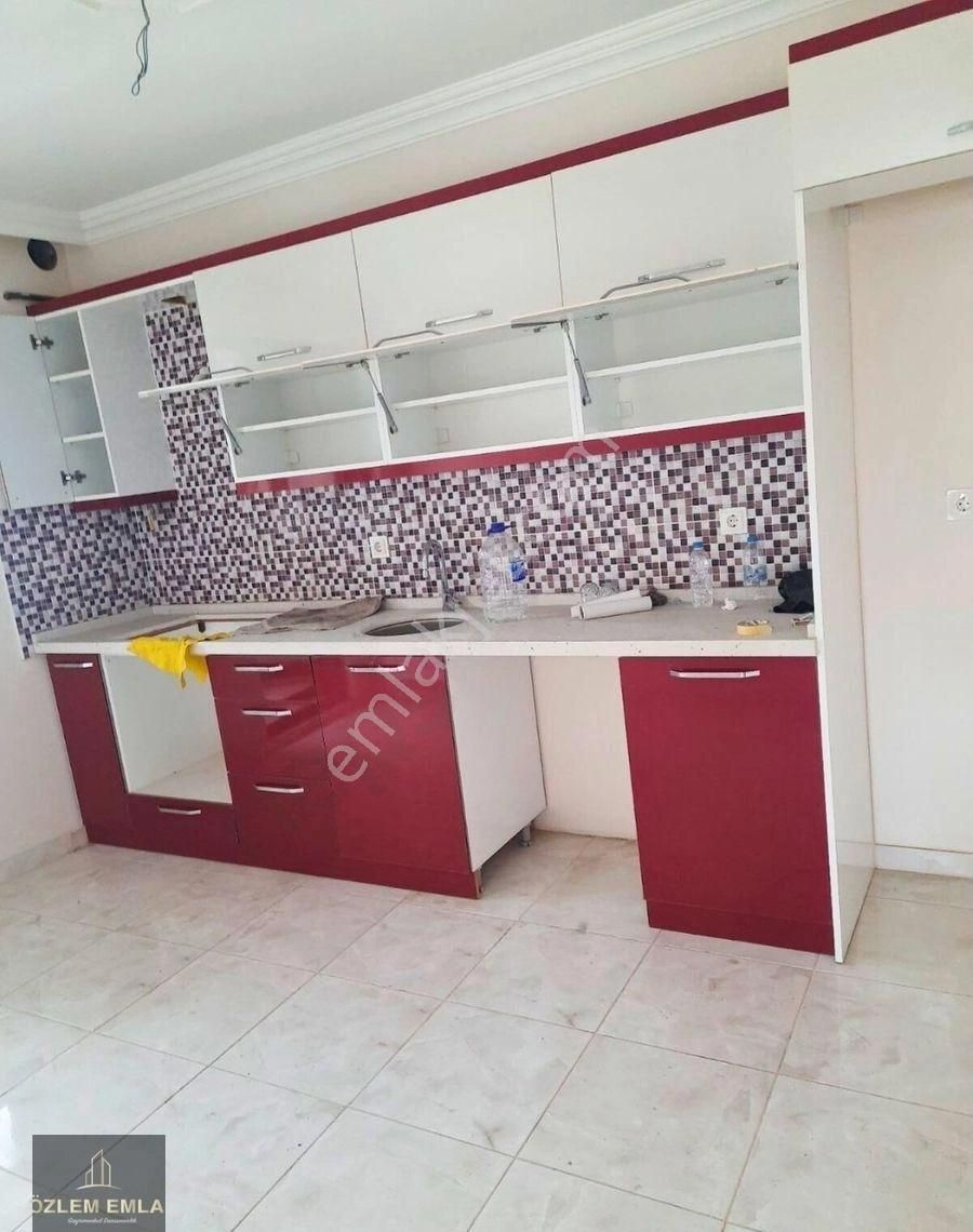 Bandırma Özlem Gayrimenkulden Hürriyet Parkına Yakın 3+1 4 Yaşında Satılık Dublex Daire