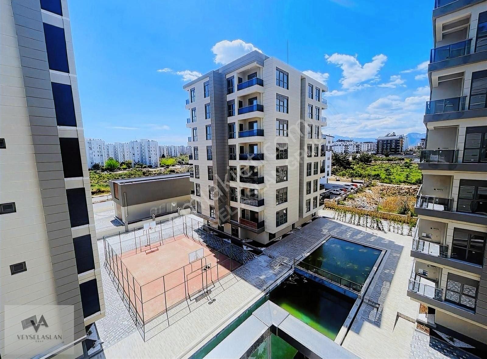 Masadağı Çankayada Şehir Hastanesine Yakın 3+1 Site İçinde Daire