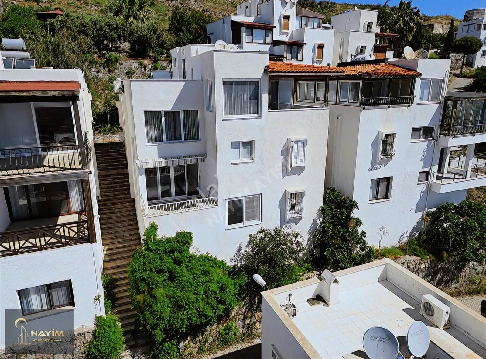 Bodrum Bağla Bankev Deniz Manzaralı 2+1 Ful Tadilatlı Dubleks