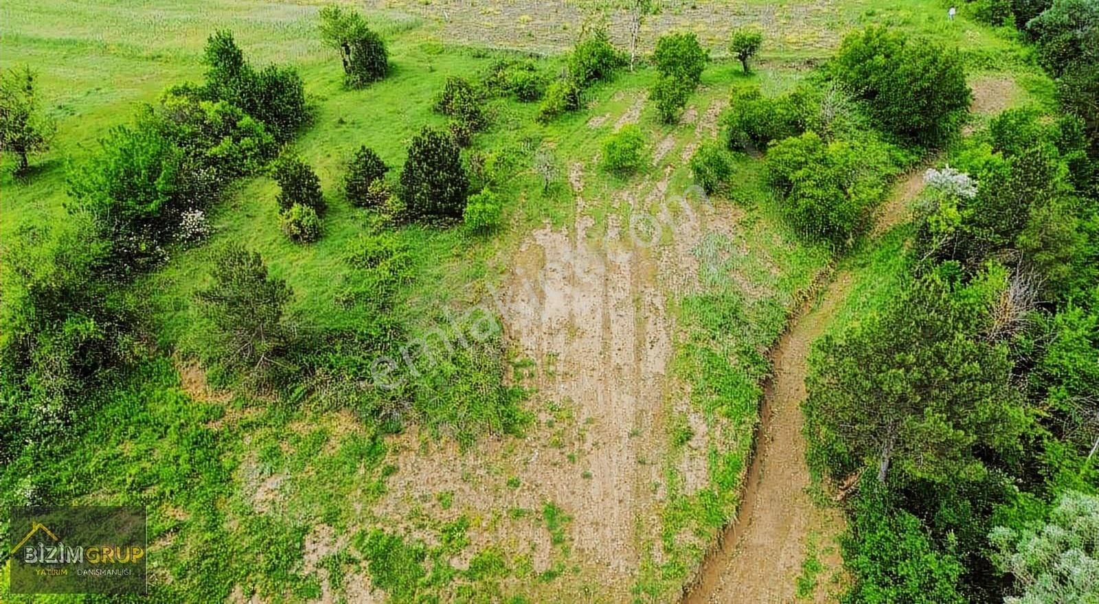 Kartal Yuvası Konumda 737m2 %40 Konut İmarlı Arsa