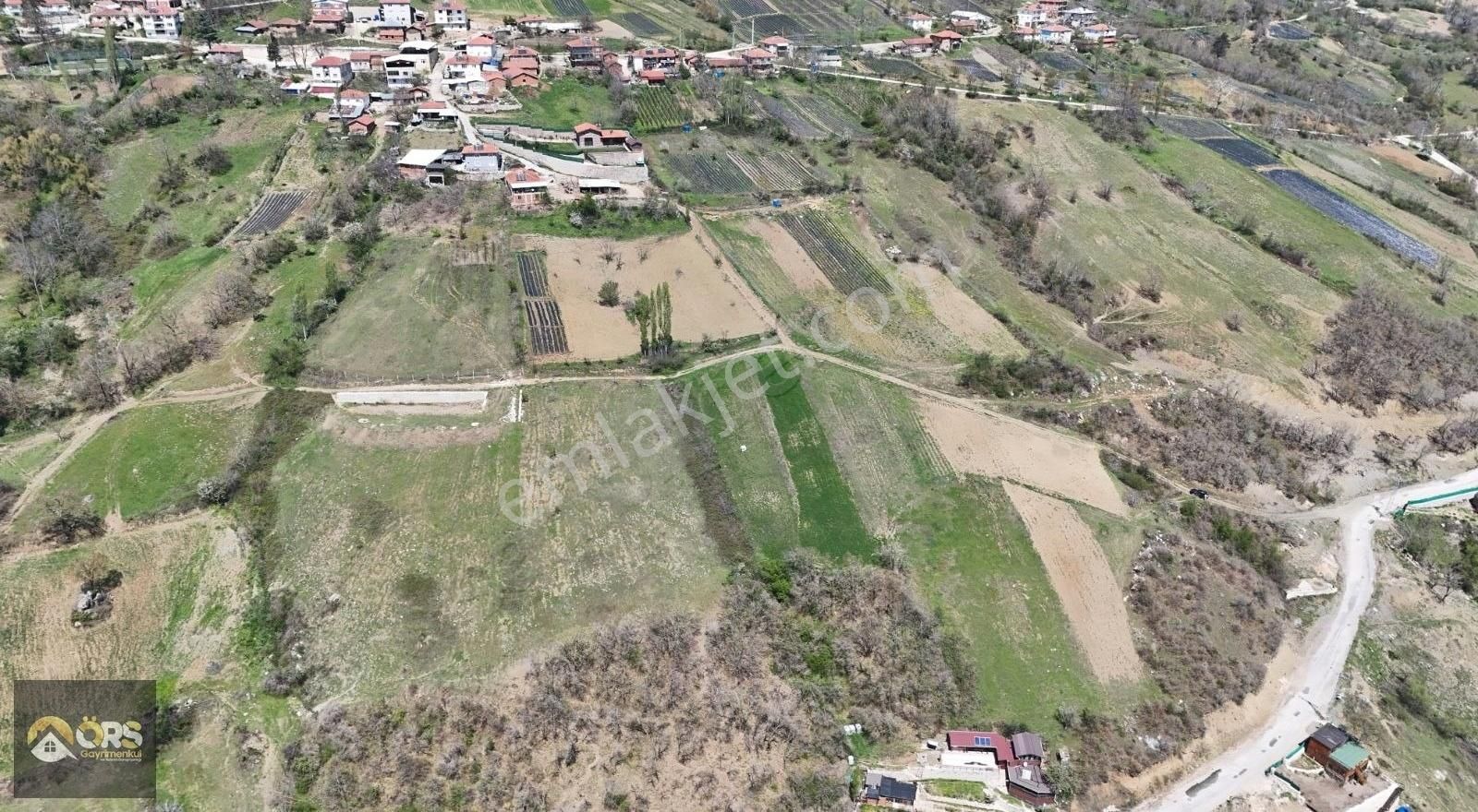 Örs Gayrimenkull,den Bağlı Köyünde Arazi