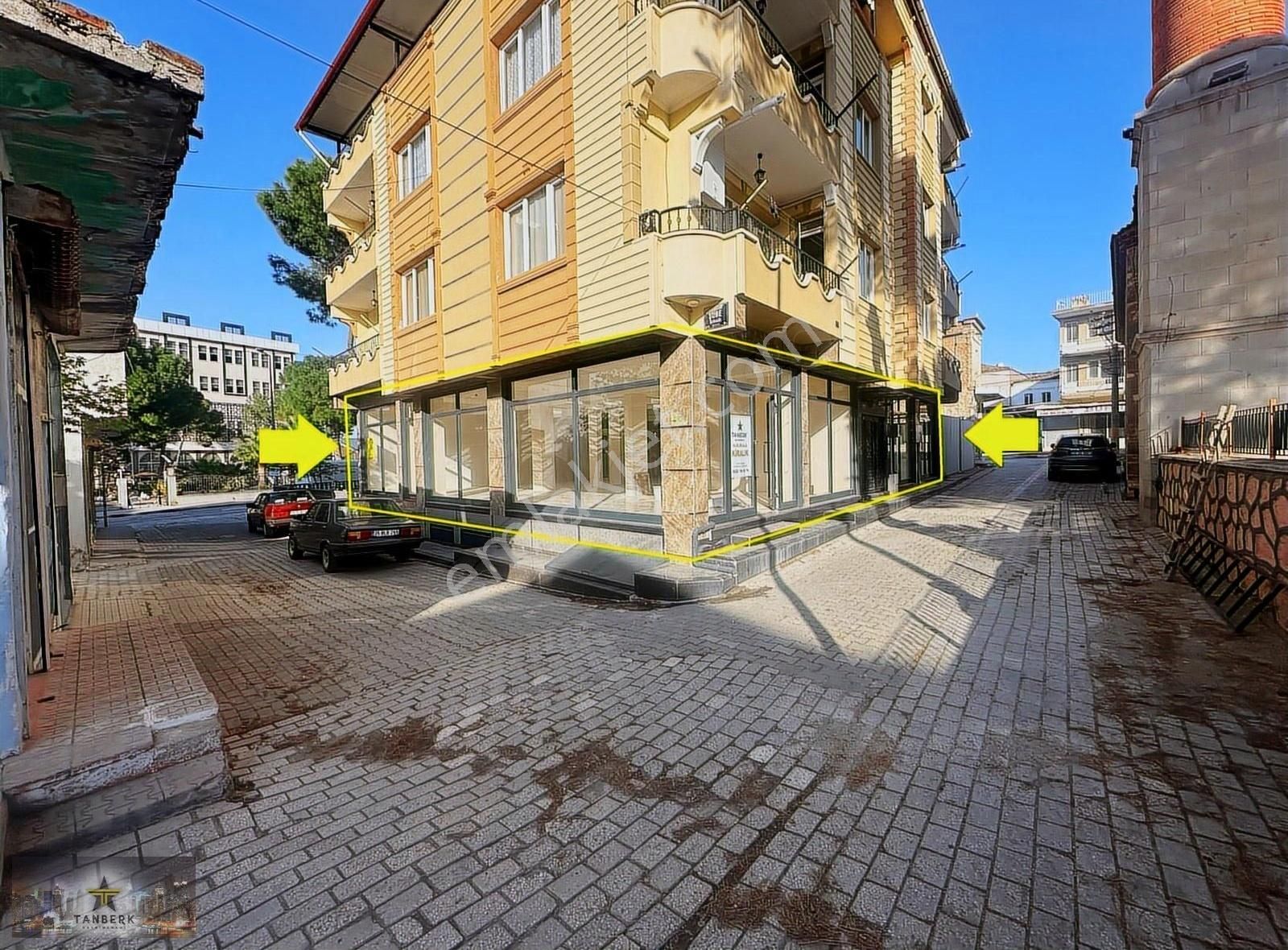 Tanberk Den Kurumsal İş Yapan Firmalara Kiralık İş Yeri 280 M2