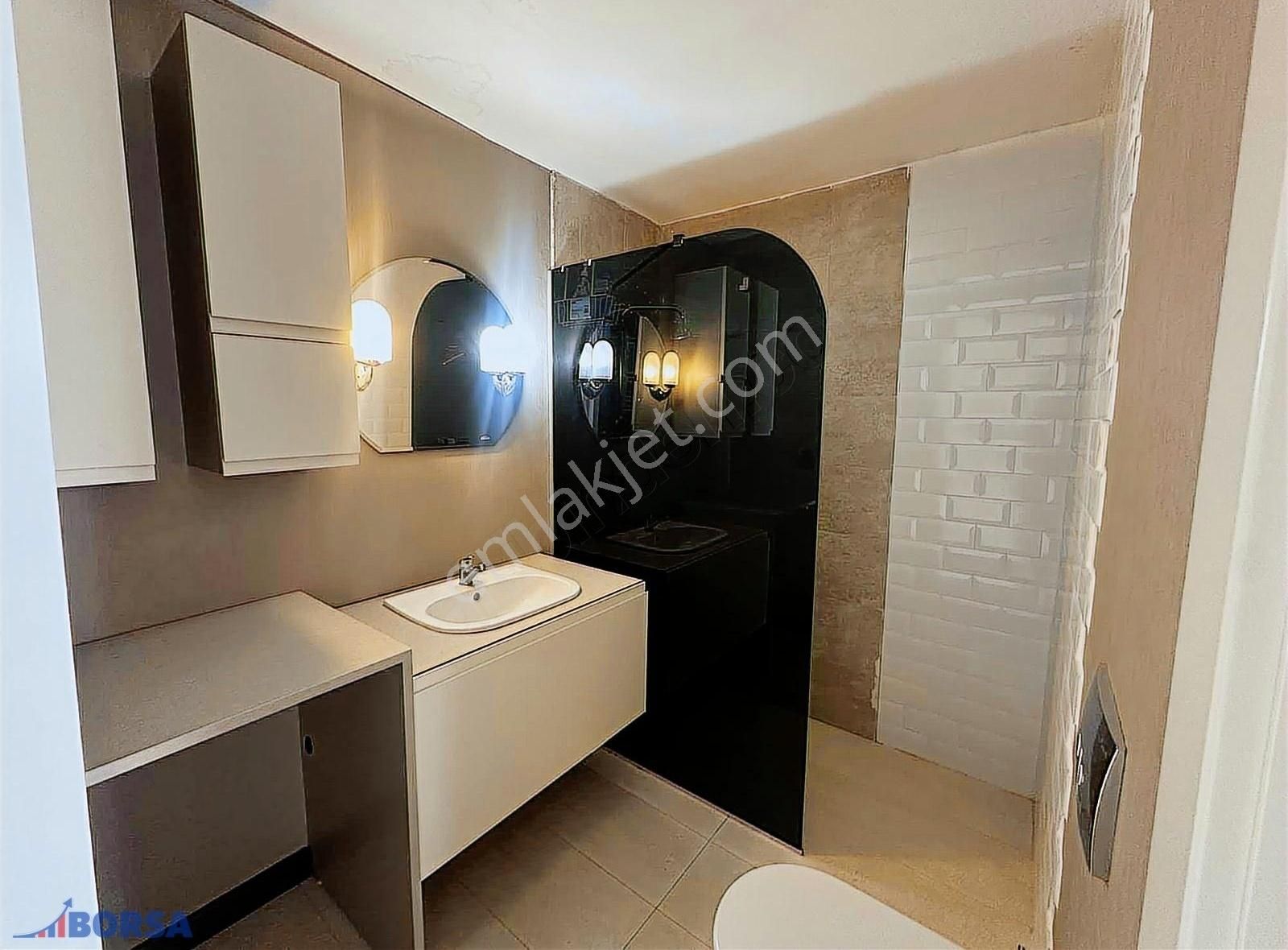 Ada İncek'te Çift Banyolu Kapalı Balkonlu 2+1 Kiralık Daire!