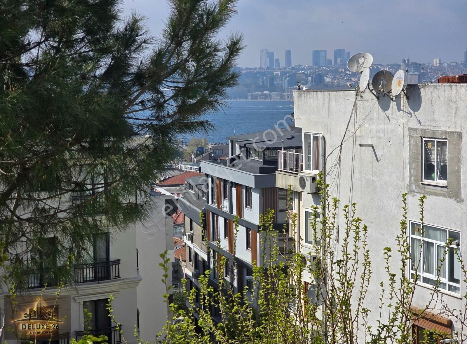 Deluxe 26 ' Dan Sıfır Binada Manzaralı Balkonlu 2+1 70 M2 Daire