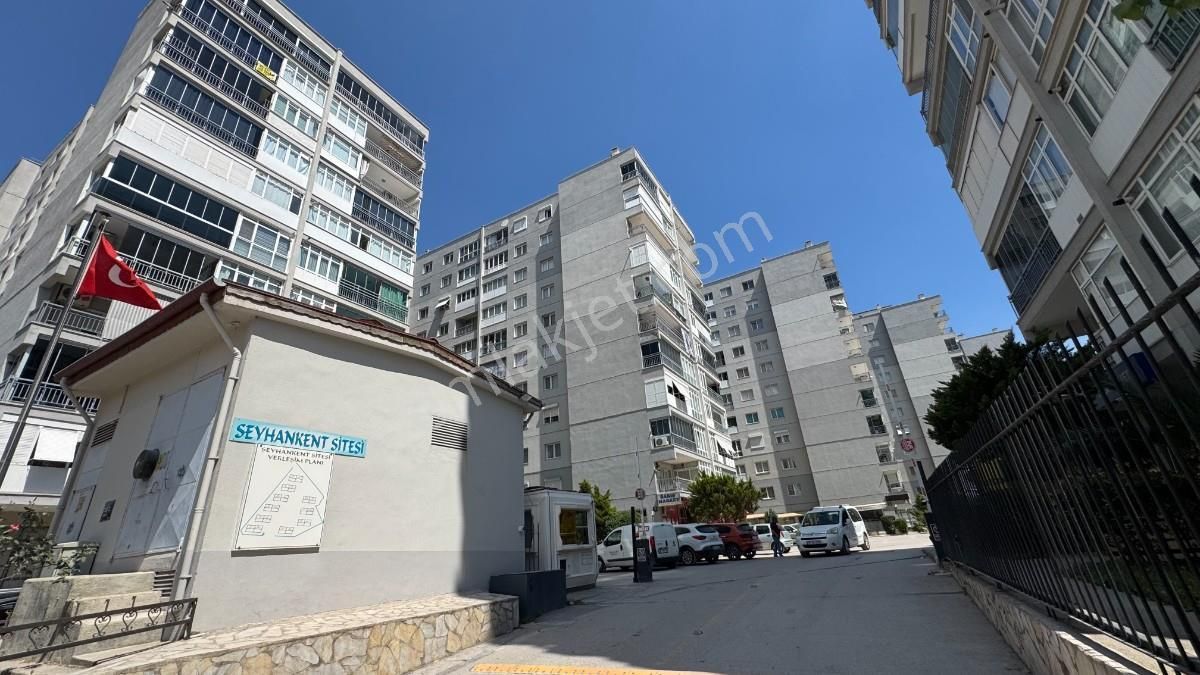 Tepekule Seyhankent Sitesinde Deniz Manzaralı Satılık 3+1 Daire