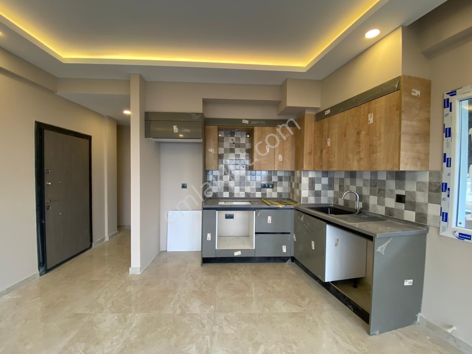 Aydın Kuşadası Güzelçamlı'da Satılık Müstakil Bahçeli 1+1 Yazlık Daire - Görsel 37