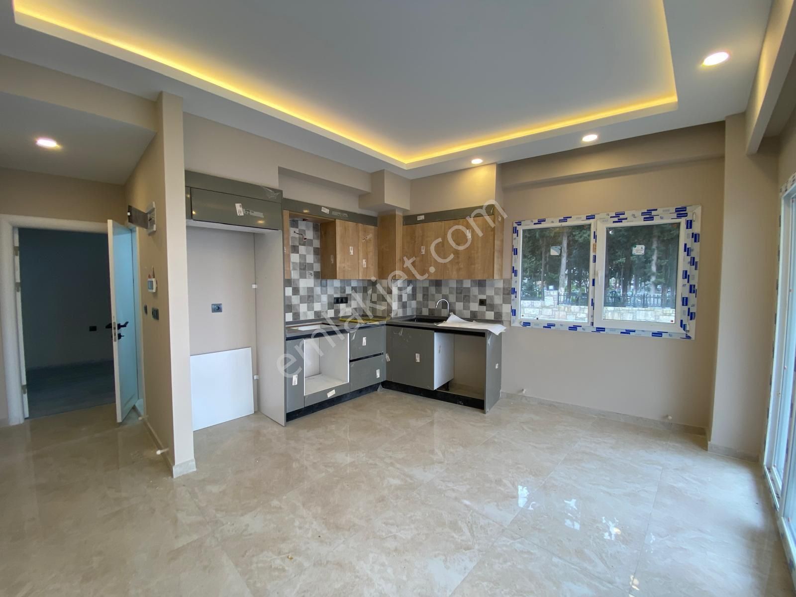 Aydın Kuşadası Güzelçamlı'da Satılık Müstakil Bahçeli 1+1 Yazlık Daire - Görsel 2