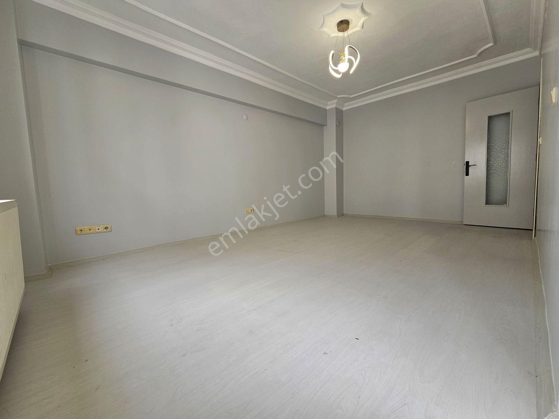 Denizli / Pamukkale / Bağbaşı Mahallesi Satılık Mega 3+1 Daire