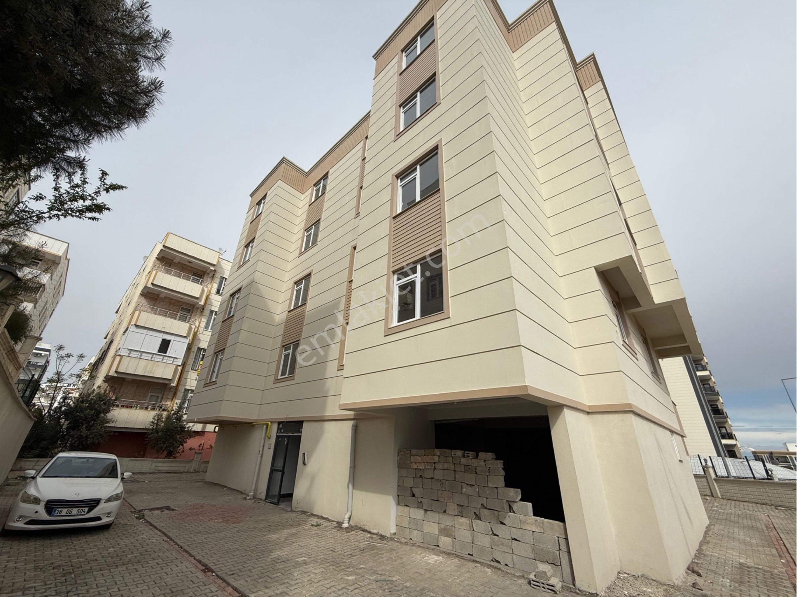 Kılıçoğlu Emlaktan Satılık 2+1